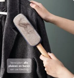 Merkloos Pluizenverwijderaar - Huisdierhaar Verwijderaar - Kledingroller – Pluizenroller - Kleefroller - Kledingborstel - Ontpluizer - Pluizentondeuse - Huisdierhaar Verwijderaar - LW Products -Hondenbenodigdheden 1134x1200 1