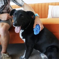 Kong Zoom Groom Hond -Hondenbenodigdheden 1200x1199 3