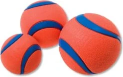 Chuckit! Chuckit Ultra Ball Hondenspeelgoed - Oranje - M - 2 Ballen - Ø 6cm -Hondenbenodigdheden 1200x757 2